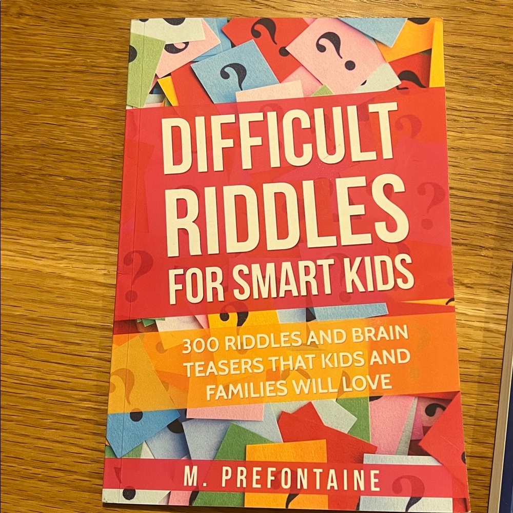 Jokes and Riddles Book Set - Picture 3 of 6